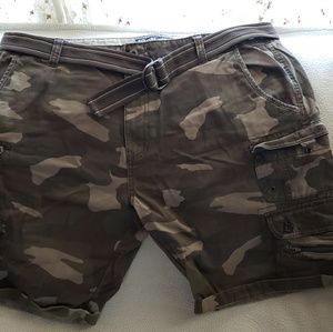 men's camo cargo shorts 40 waist